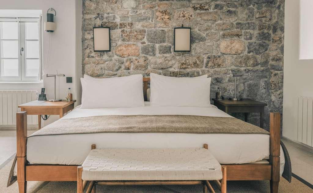 Aman Sveti Stefan Ξενοδοχείο Δωμάτιο φωτογραφία